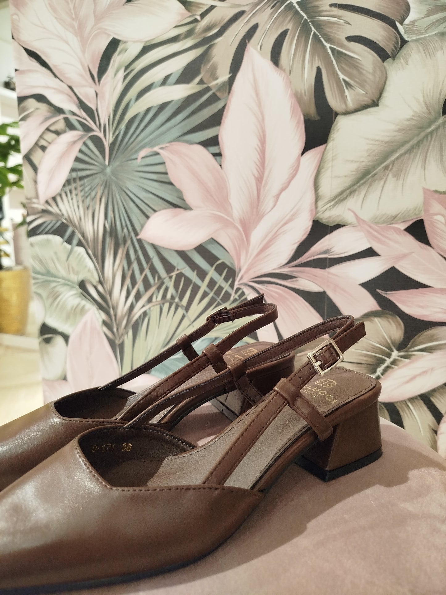 Slingback CORALINE